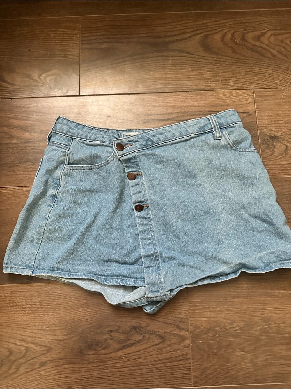 Francesca's Collections Light Blue Denim Button-Front Skort